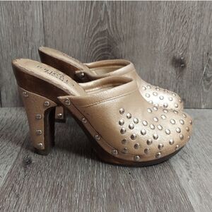Bridget Shuster FOXY Gold Metallic Studded Heeled Clogs 6